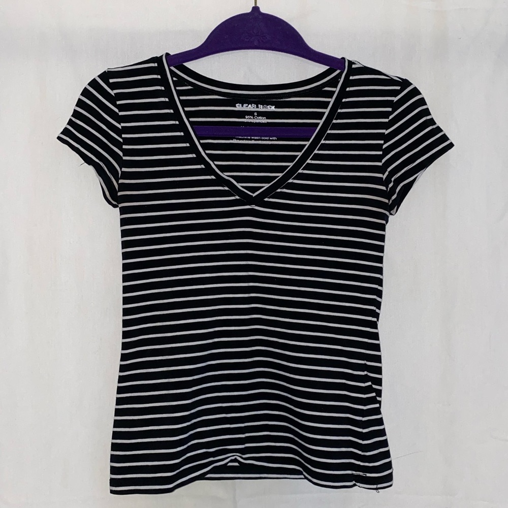 Stretchy striped tee